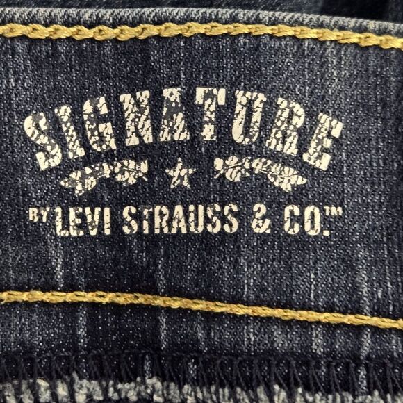 Levi Signature Totally Sharing Womes 18 S‎ Pull-On Skinny Denim Jeans - Picture 4 of 6